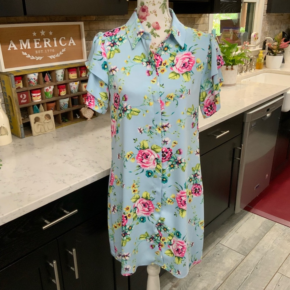 Laundry by Shelli Segal Sz Small Floral Button Front Shirt Dress
New w/out tags